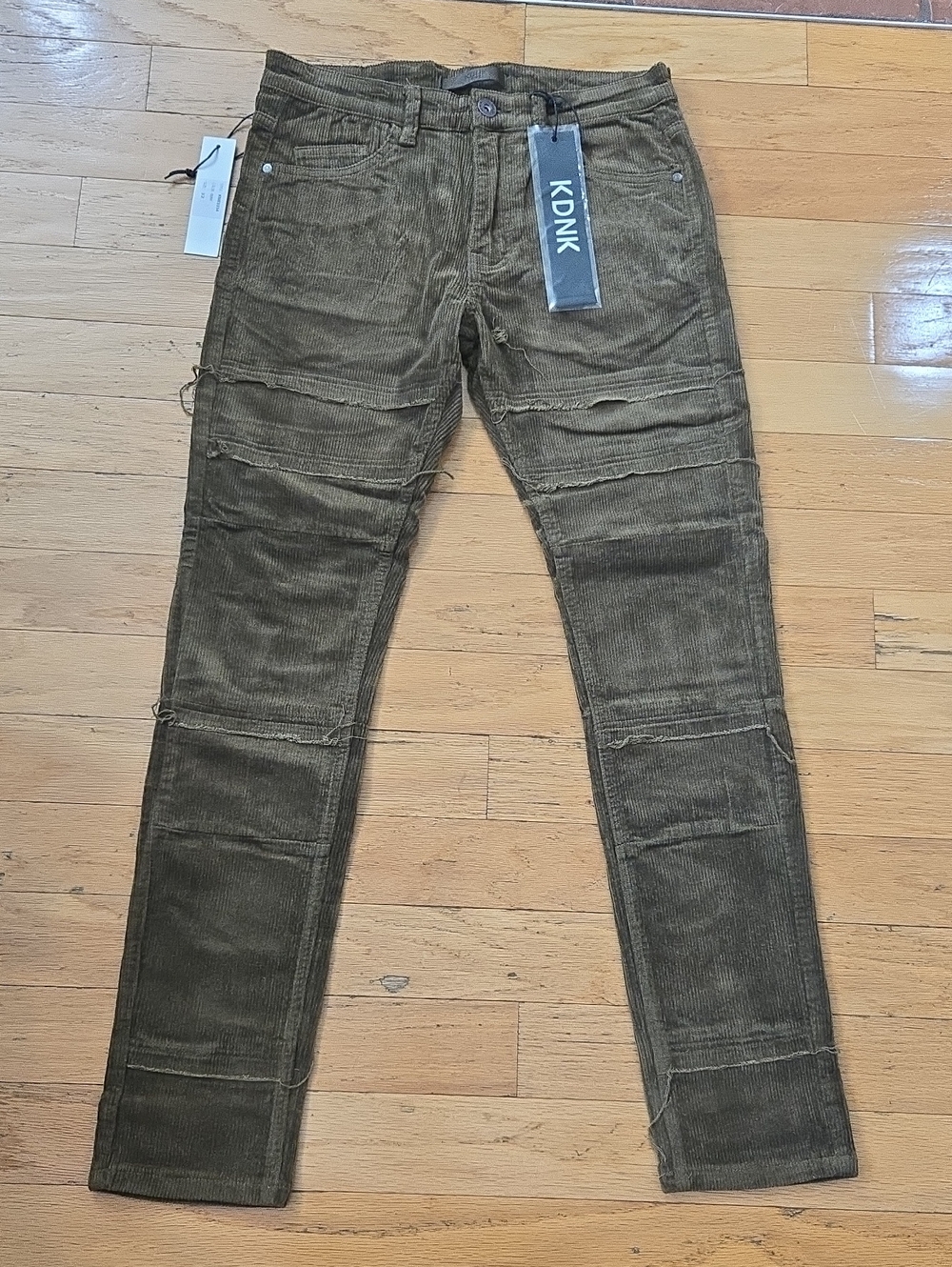 KDNK Designer Jeans Skinny Tapered Fit Men's Size 32" x 30" Olive Corduroy